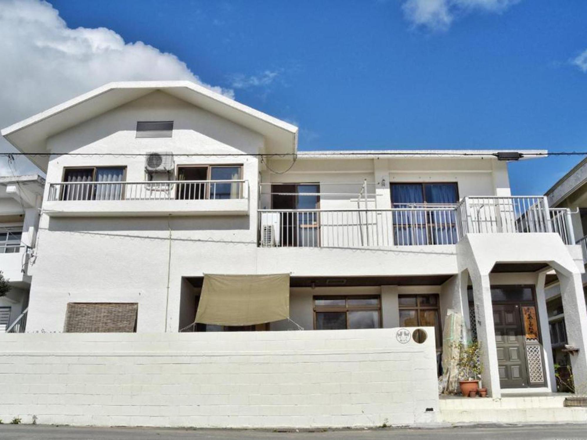 Guesthouse Asibina Ishigaki  Экстерьер фото